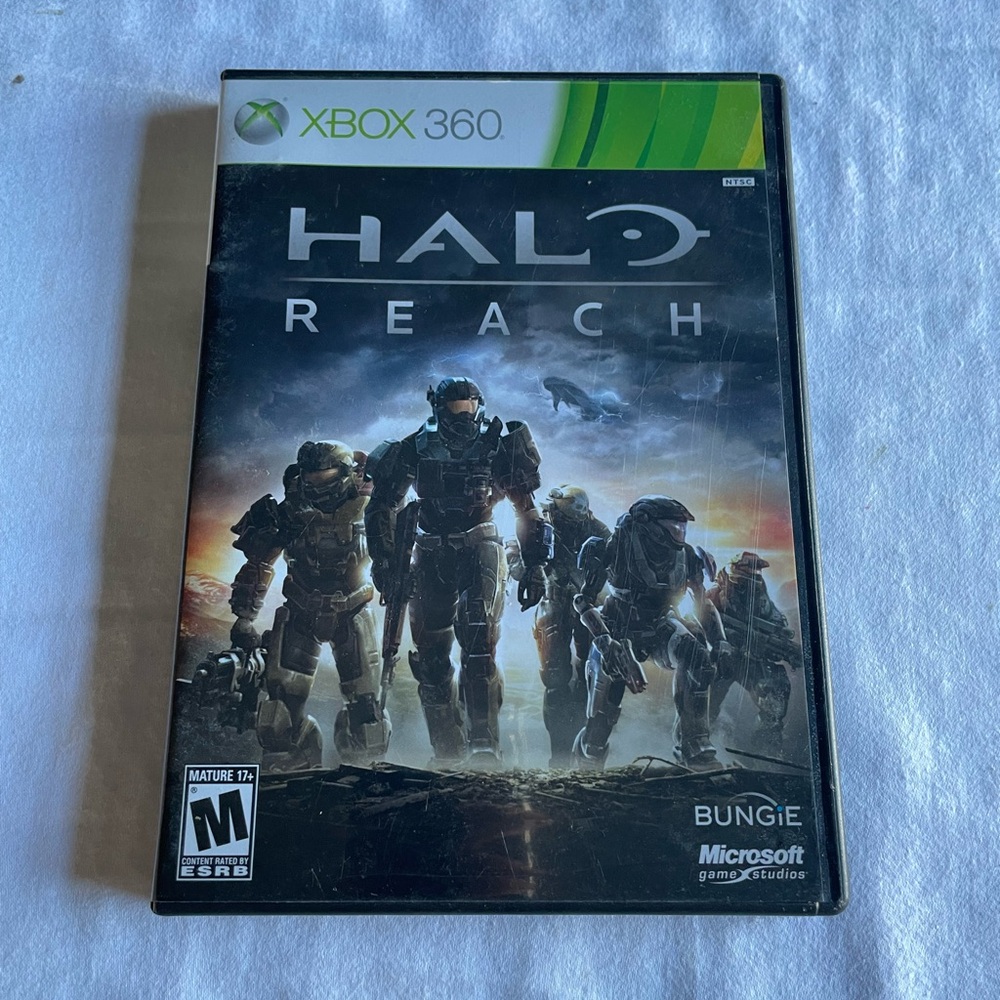 Halo Reach for Xbox 360 - Green and Black Edition